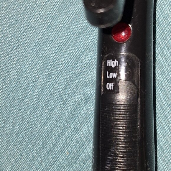 Vidal Sassoon Curling Iron - Picture 4 of 4